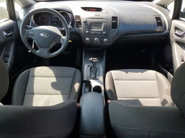 KNAFX4A67G5542447 2016 KIA FORTE - Image 8
