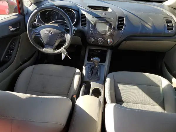 KNAFX4A67G5544747 2016 KIA FORTE - Image 8