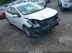 KNAFX4A67G5552833 2016 KIA FORTE