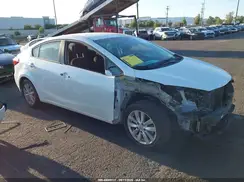 KNAFX4A67G5555022 2016 KIA FORTE