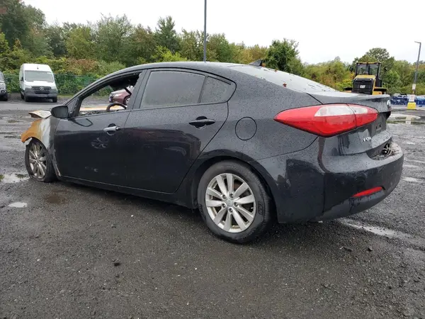KNAFX4A67G5566182 2016 KIA FORTE - Image 2