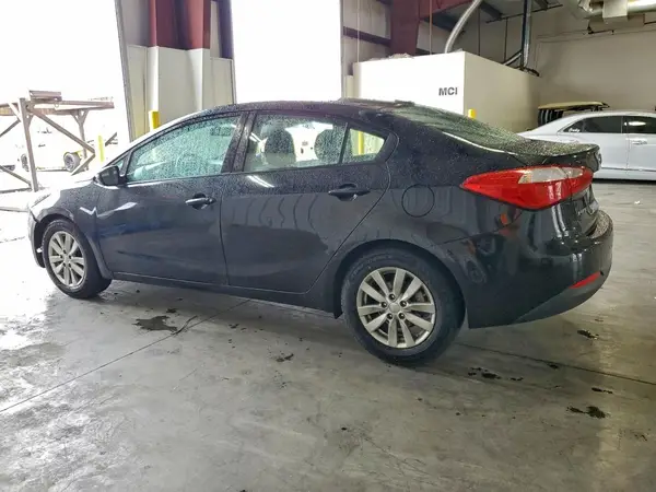 KNAFX4A67G5589719 2016 KIA FORTE - Image 2