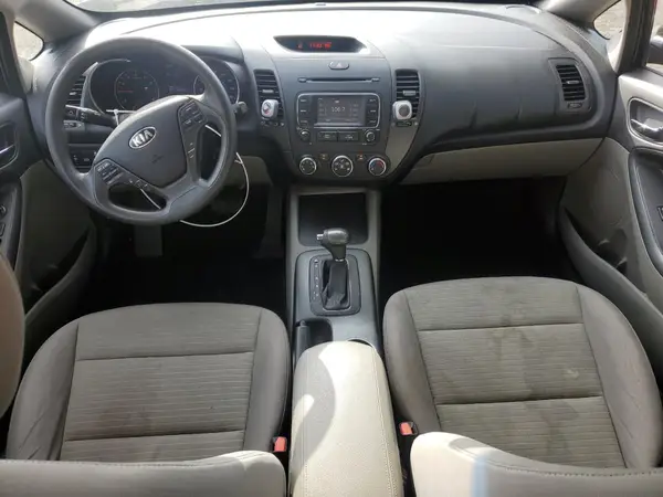 KNAFX4A67G5590529 2016 KIA FORTE - Image 8