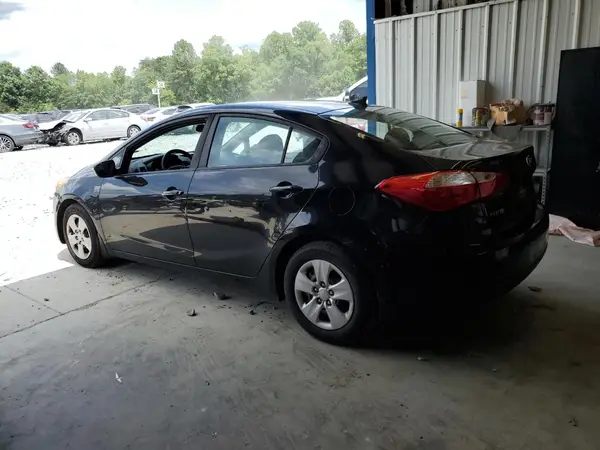 KNAFX4A67G5592684 2016 KIA FORTE - Image 2