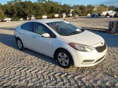 KNAFX4A67G5605742 2016 KIA FORTE