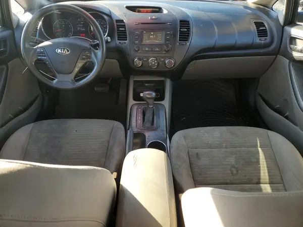 KNAFX4A68G5446049 2016 KIA FORTE - Image 8