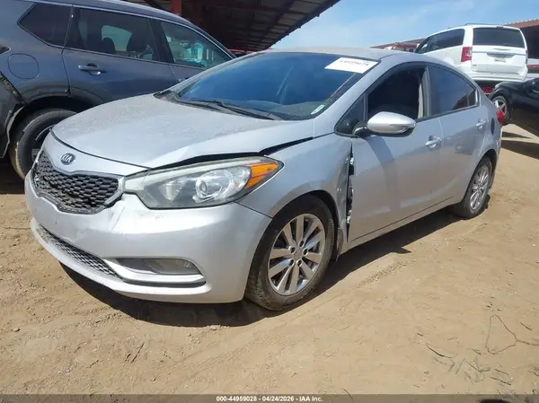 KNAFX4A68G5446679 2016 KIA FORTE - Image 2