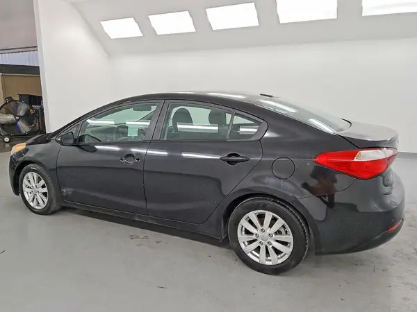 KNAFX4A68G5449260 2016 KIA FORTE - Image 2