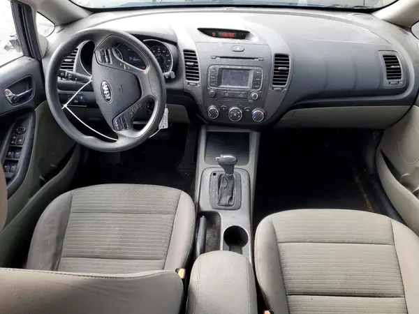KNAFX4A68G5451543 2016 KIA FORTE - Image 8