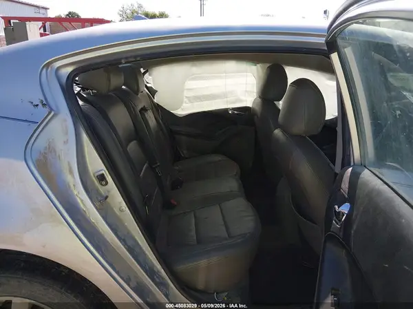 KNAFX4A68G5455012 2016 KIA FORTE - Image 8