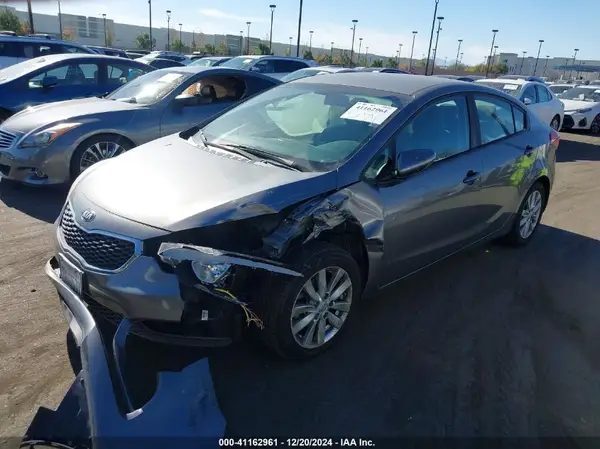 KNAFX4A68G5476250 2016 KIA FORTE - Image 2