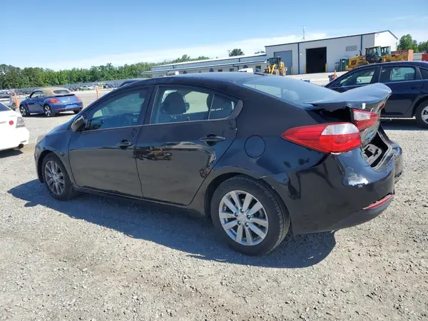 KNAFX4A68G5502829 2016 KIA FORTE - Image 2