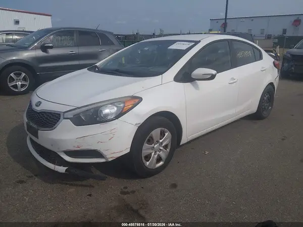 KNAFX4A68G5518593 2016 KIA FORTE - Image 2