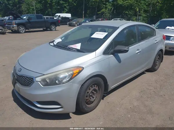 KNAFX4A68G5541064 2016 KIA FORTE - Image 2