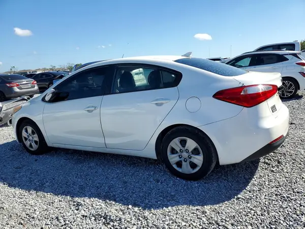 KNAFX4A68G5551027 2016 KIA FORTE - Image 2