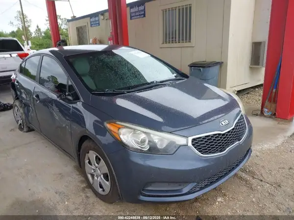 KNAFX4A68G5552985 2016 KIA FORTE - Image 1