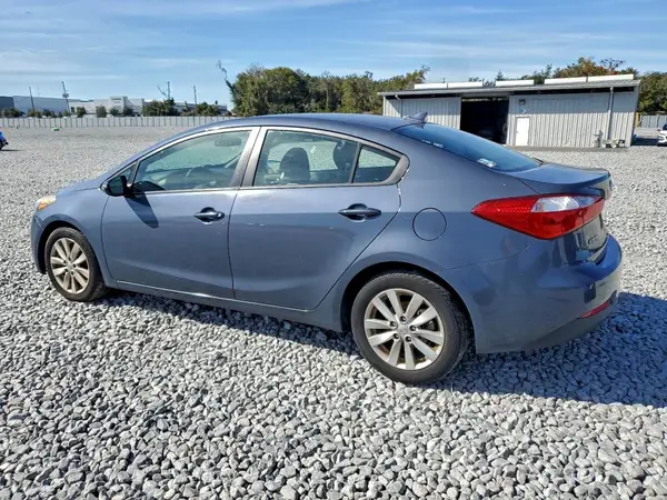 KNAFX4A68G5553943 2016 KIA FORTE - Image 2