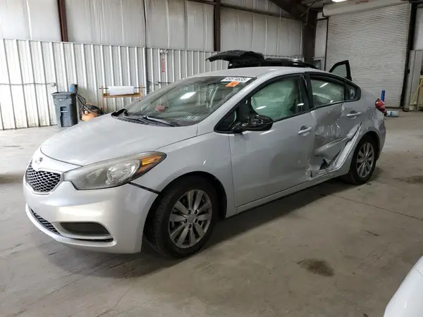 KNAFX4A68G5565090 2016 KIA FORTE - Image 1