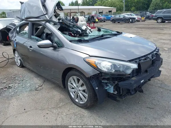 KNAFX4A68G5574209 2016 KIA FORTE - Image 1