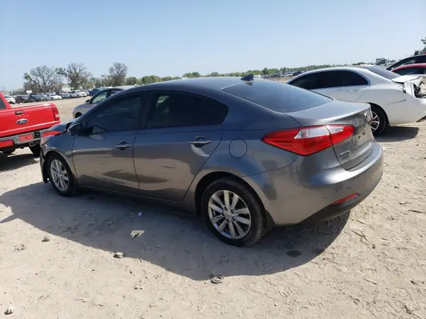 KNAFX4A68G5574226 2016 KIA FORTE - Image 2