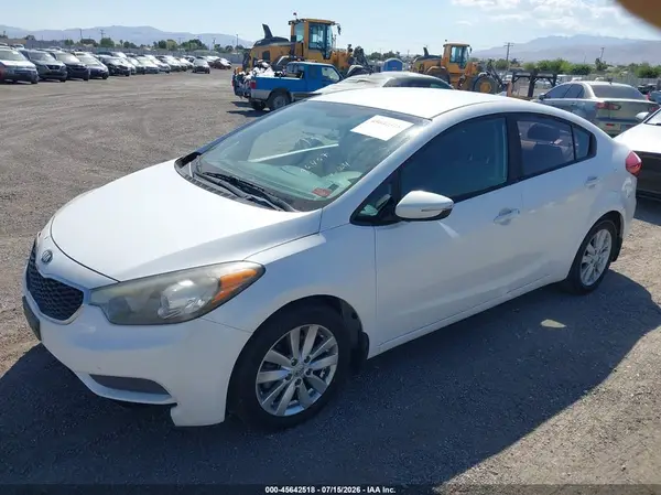 KNAFX4A68G5577353 2016 KIA FORTE - Image 2
