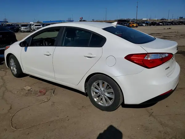 KNAFX4A68G5580348 2016 KIA FORTE - Image 2