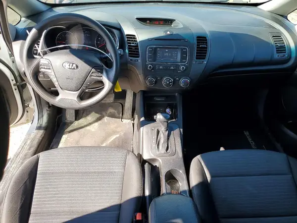 KNAFX4A68G5580348 2016 KIA FORTE - Image 8