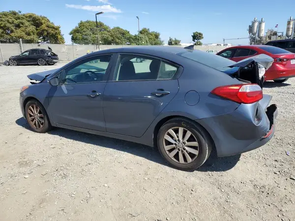 KNAFX4A68G5590183 2016 KIA FORTE - Image 2