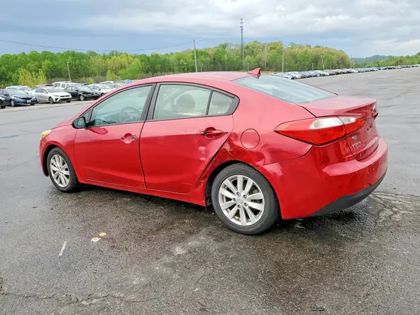KNAFX4A68G5597585 2016 KIA FORTE - Image 2