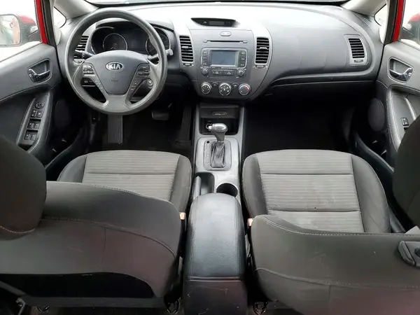 KNAFX4A68G5597585 2016 KIA FORTE - Image 8