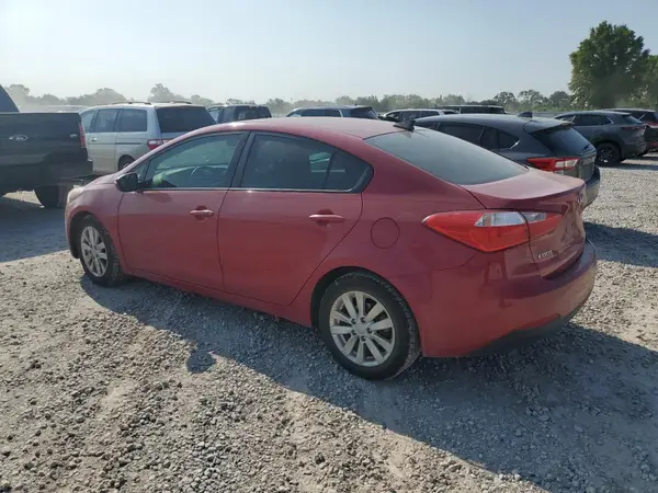 KNAFX4A68G5608472 2016 KIA FORTE - Image 2