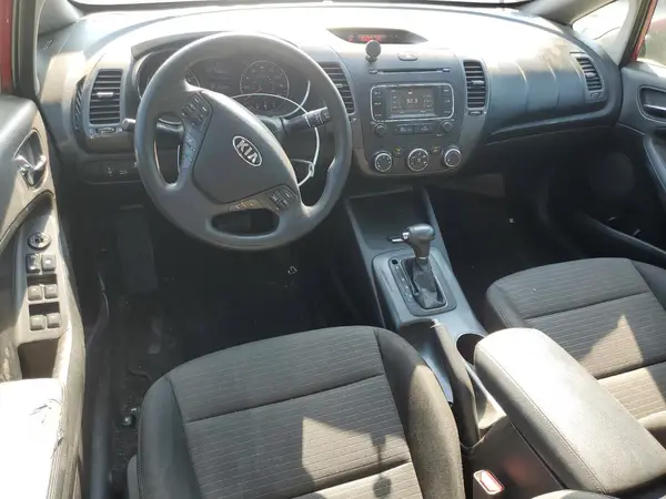 KNAFX4A68G5608472 2016 KIA FORTE - Image 8