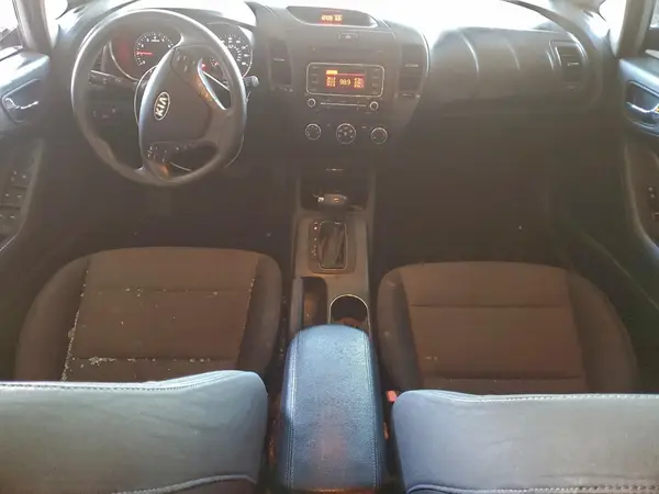 KNAFX4A69G5440468 2016 KIA FORTE - Image 8