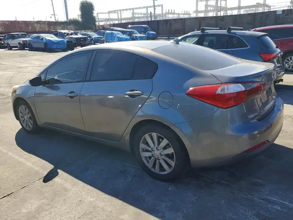 KNAFX4A69G5446416 2016 KIA FORTE - Image 2