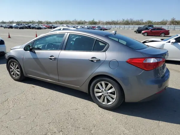 KNAFX4A69G5446450 2016 KIA FORTE - Image 2