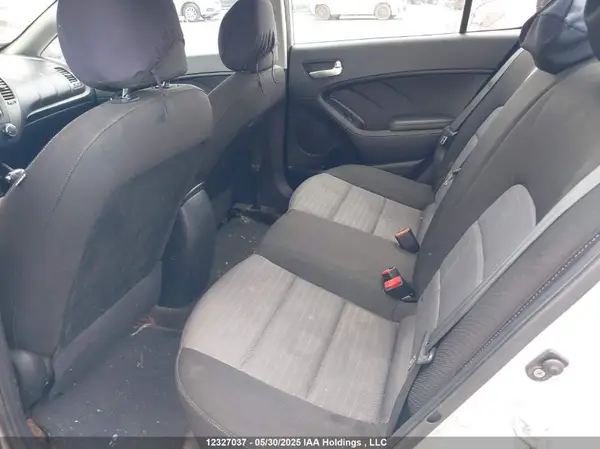 KNAFX4A69G5452636 2016 KIA FORTE - Image 8