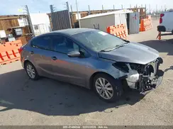 KNAFX4A69G5462812 2016 KIA FORTE