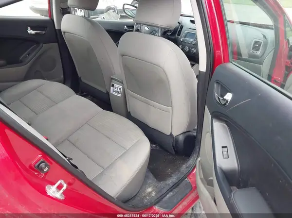 KNAFX4A69G5469856 2016 KIA FORTE - Image 8
