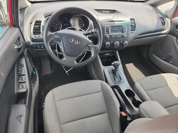 KNAFX4A69G5470473 2016 KIA FORTE - Image 8