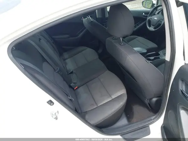 KNAFX4A69G5470750 2016 KIA FORTE - Image 8