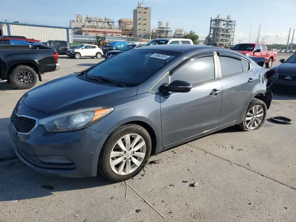 KNAFX4A69G5477018 2016 KIA FORTE - Image 1