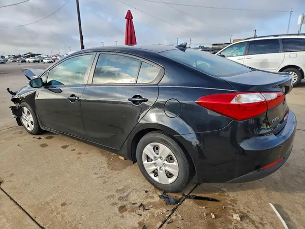 KNAFX4A69G5499701 2016 KIA FORTE - Image 2