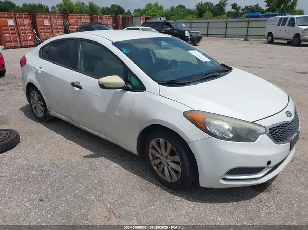 KNAFX4A69G5502094 2016 KIA FORTE - Image 1