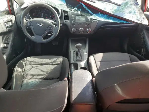 KNAFX4A69G5520515 2016 KIA FORTE - Image 8