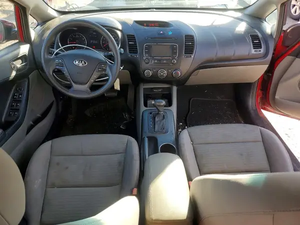 KNAFX4A69G5521342 2016 KIA FORTE - Image 8