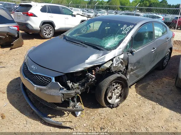 KNAFX4A69G5522930 2016 KIA FORTE - Image 2