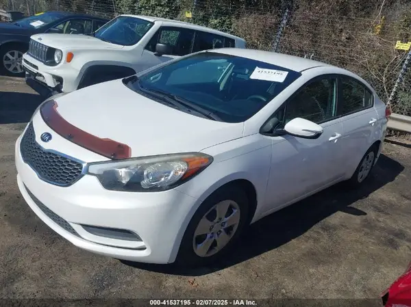 KNAFX4A69G5523270 2016 KIA FORTE - Image 2