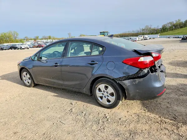 KNAFX4A69G5523639 2016 KIA FORTE - Image 2