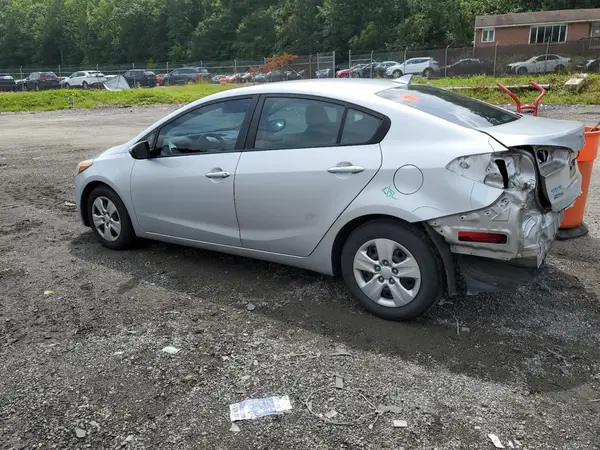 KNAFX4A69G5526623 2016 KIA FORTE - Image 2