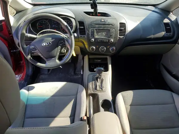 KNAFX4A69G5533202 2016 KIA FORTE - Image 8